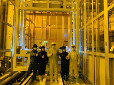 2020開門紅 綿陽惠科8.6代LCD產線首片Cu鍍膜成功開啟光電器件新篇章